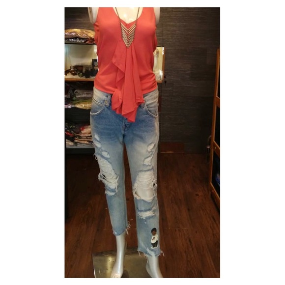 Women’s ripped Denim Jeans-New✨ - Picture 7 of 9